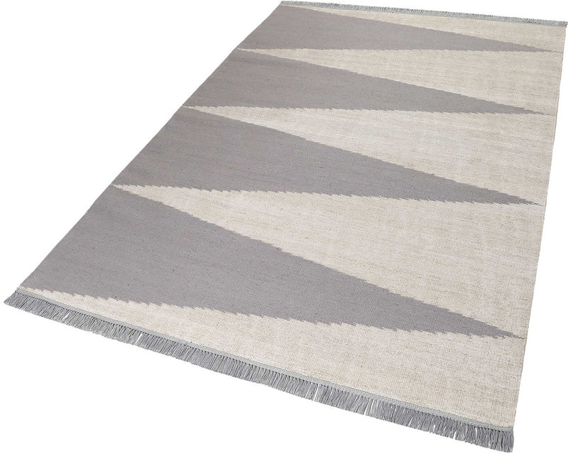 Kelim Teppich Grau Beige aus Naturfasern "Smart Triangle" WECONhome